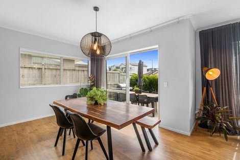 Photo of property in 31 Nellie Drive, Kumeu, 0810