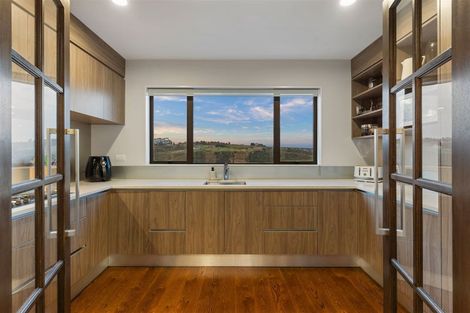 Photo of property in 19 Turutu Place, Long Bay, Auckland, 0630