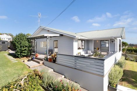 Photo of property in 16 Bannerman Road, Morningside, Auckland, 1022
