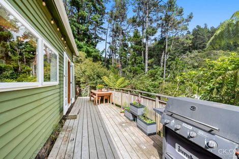 Photo of property in 159 Pinehaven Road, Pinehaven, Upper Hutt, 5019