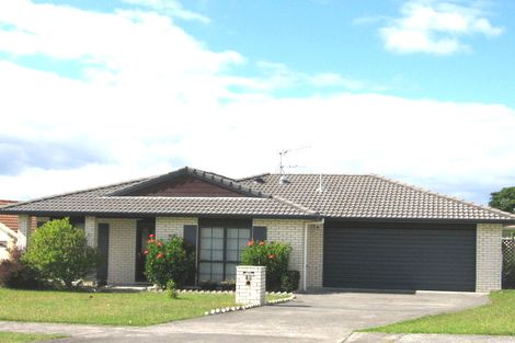 Photo of property in 85 Buscomb Avenue, Henderson, Auckland, 0610