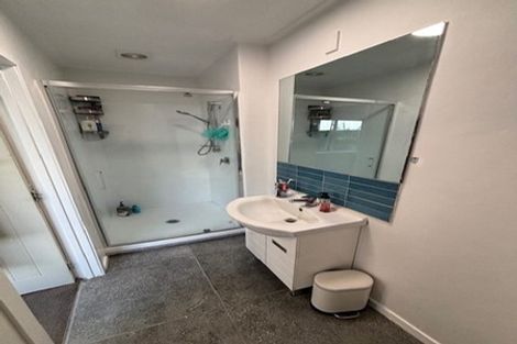 Photo of property in 310 Papamoa Beach Road, Papamoa Beach, Papamoa, 3118