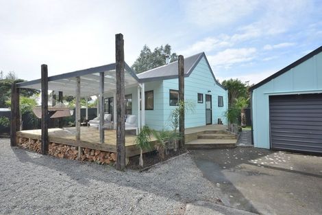 Photo of property in 2 Island View Terrace, Waikanae Beach, Waikanae, 5036