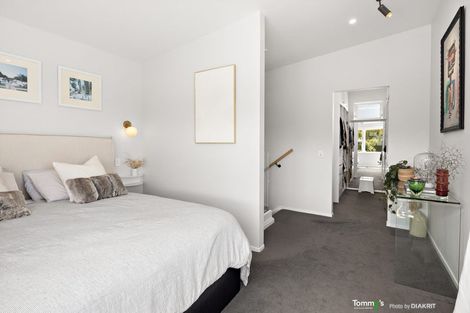 Photo of property in 42 Lohia Street, Khandallah, Wellington, 6035