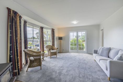Photo of property in 44 Walton Road, Paraparaumu Beach, Paraparaumu, 5032