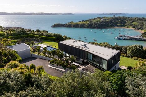 Photo of property in 89 Nick Johnstone Drive, Waiheke Island, 1971