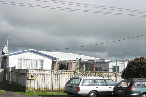 Photo of property in 235 Omata Road, Spotswood, New Plymouth, 4310