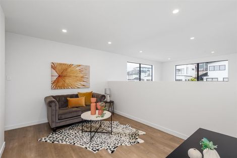 Photo of property in 34a Maraeariki Avenue, Orewa, 0931