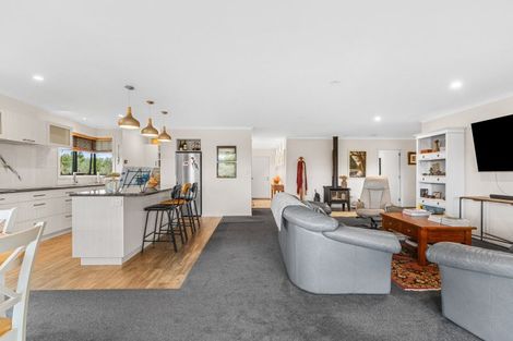 Photo of property in 32 Mill Grove, Clareville, Carterton, 5713