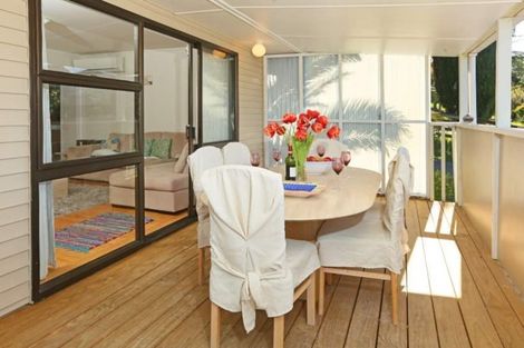 Photo of property in 60 Glendene Avenue, Glendene, Auckland, 0602