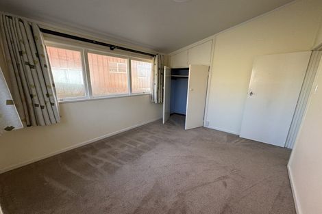 Photo of property in 575 East Coast Road, Browns Bay, Auckland, 0630