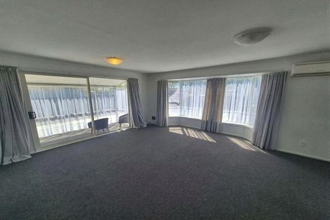 Photo of property in 1/46 Prestons Road, Redwood, Christchurch, 8051