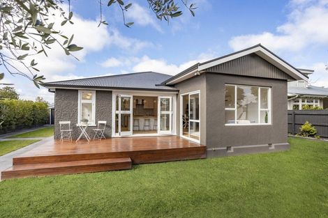 Photo of property in 10 Ayers Street, Rangiora, 7400
