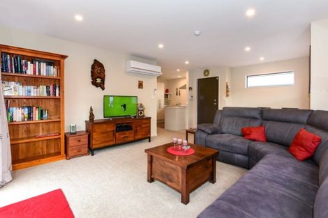 Photo of property in 2/81 Nottingham Avenue, Halswell, Christchurch, 8025