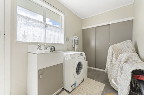 Photo of property in 15 Montgomery Street, Levin, 5510