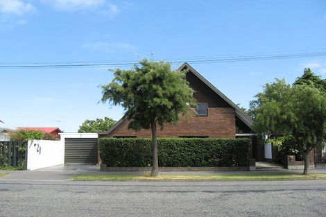 Photo of property in 21 Fovant Street, Russley, Christchurch, 8042