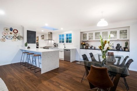 Photo of property in 116 Roseberry Avenue, Birkenhead, Auckland, 0626