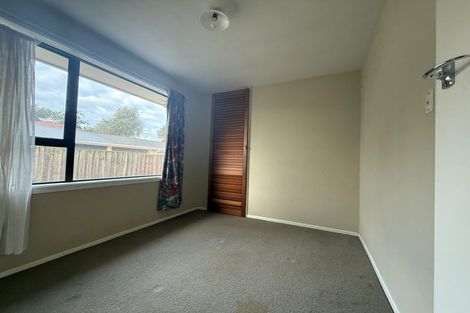 Photo of property in 74 Denise Crescent, Hornby, Christchurch, 8042