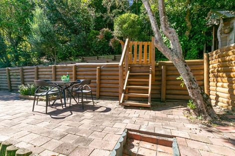 Photo of property in 4/8 Elphinstone Avenue, Strathmore Park, Wellington, 6022