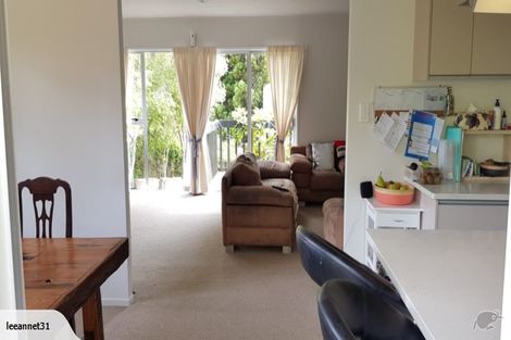 Photo of property in 15 Tallington Crescent, Torbay, Auckland, 0630