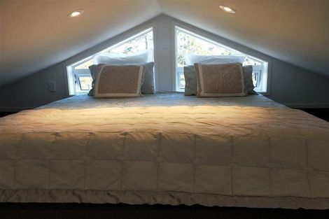 Photo of property in 54e Birkdale Road, Birkdale, Auckland, 0626