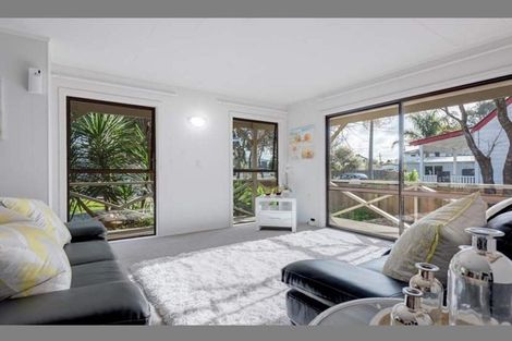 Photo of property in 18 Cherrie Road, Beachlands, Auckland, 2018