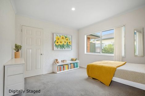 Photo of property in 6 Cabeleigh Drive, Helensville, 0800