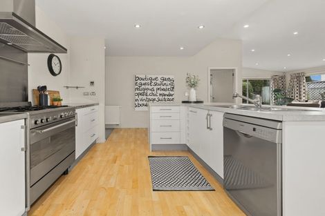 Photo of property in 5 The Pier, Whitby, Porirua, 5024
