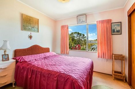 Photo of property in 25 Powells Road, Cable Bay, 0420