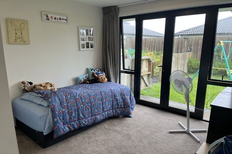 Photo of property in 6 Tilly Lane, Huapai, Kumeu, 0810