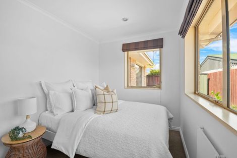 Photo of property in 43a Coolspring Way, Redwood, Christchurch, 8051