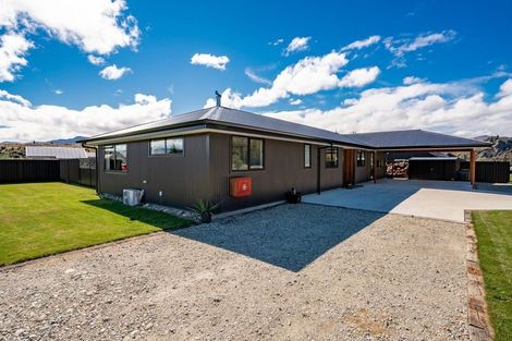 Photo of property in Luggate Park, 15 Cooper Crescent, Luggate, Wanaka, 9383
