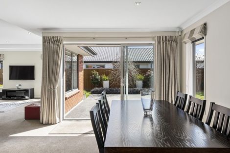 Photo of property in 5 Bennington Way, Wigram, Christchurch, 8042