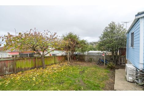 Photo of property in 19 Goodall Street, Caversham, Dunedin, 9012