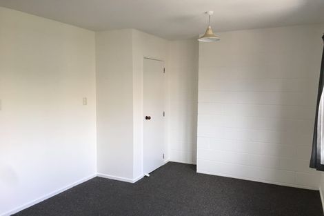 Photo of property in 5 Brockworth Place, Riccarton, Christchurch, 8011