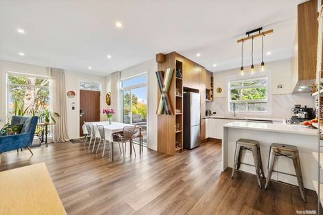 Photo of property in 16a Tyburnia Avenue, Mount Albert, Auckland, 1025