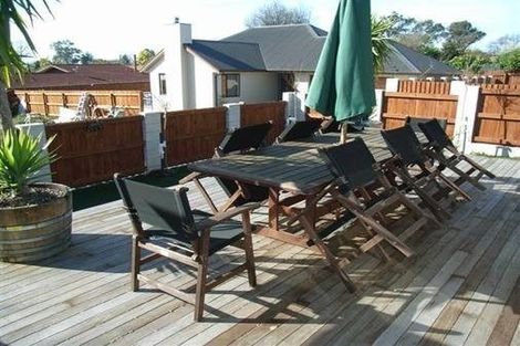 Photo of property in 9a Gillean Street, Havelock North, 4130