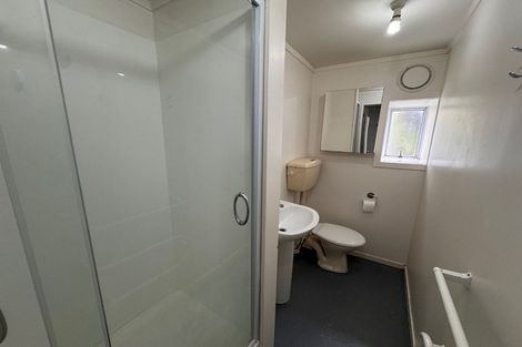 Photo of property in 47 Hungerford Road, Lyall Bay, Wellington, 6022