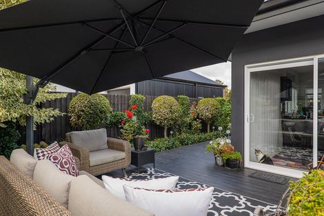 Photo of property in 152 Wairakei Road, Bryndwr, Christchurch, 8053
