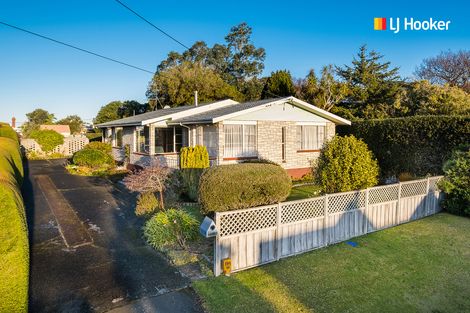 Photo of property in 64 Hunt Street, Andersons Bay, Dunedin, 9013