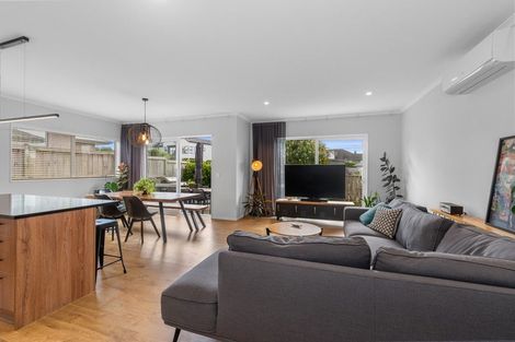 Photo of property in 31 Nellie Drive, Kumeu, 0810