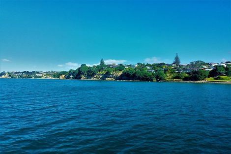 Photo of property in 502 Beach Road, Murrays Bay, Auckland, 0630