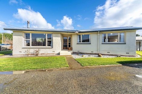 Photo of property in 9 Ballantrae Street, Wallacetown, 9816