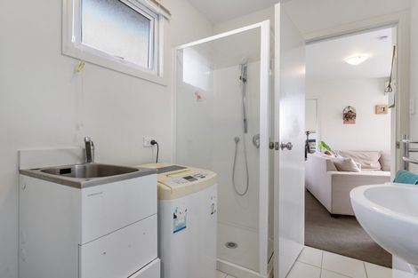 Photo of property in 8/37 Waipa Street, Birkenhead, Auckland, 0626