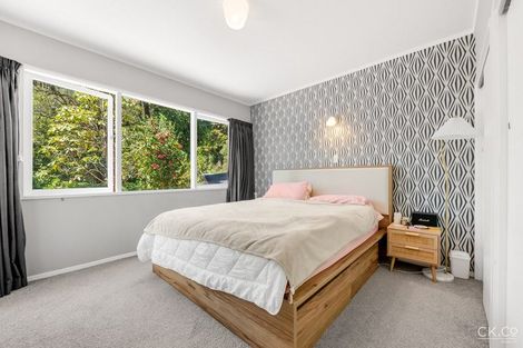 Photo of property in 18 Harbour View Road, Harbour View, Lower Hutt, 5010