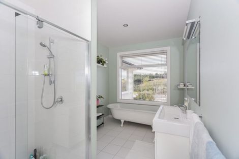 Photo of property in 24 Macs Ridge Road, Oamaru North, Oamaru, 9492