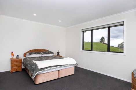 Photo of property in 34 Cowper Road, Dannevirke, 4930