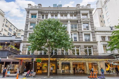 Photo of property in 44a Queen Street, Northcote Point, Auckland, 0627