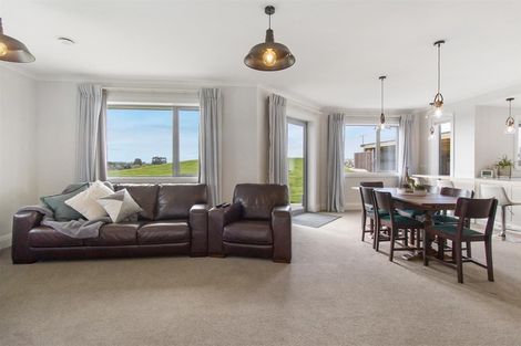 Photo of property in 308 Timaru Road, Waimate, 7978