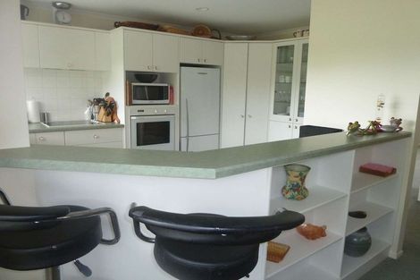 Photo of property in 2/5 Belgate Place, Somerville, Auckland, 2014